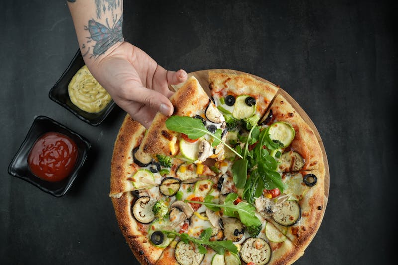 vegetarian garden pizza with fresh vegetables